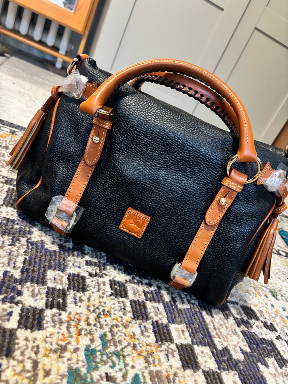 NWT Dooney & Bourke Florentine Bag